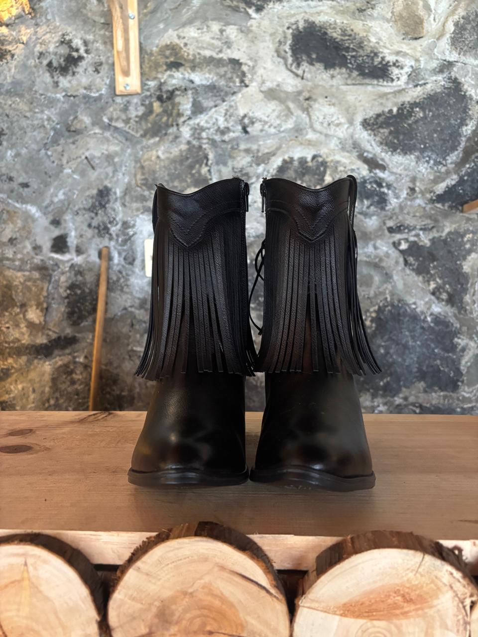 Botin Dama negro barbas